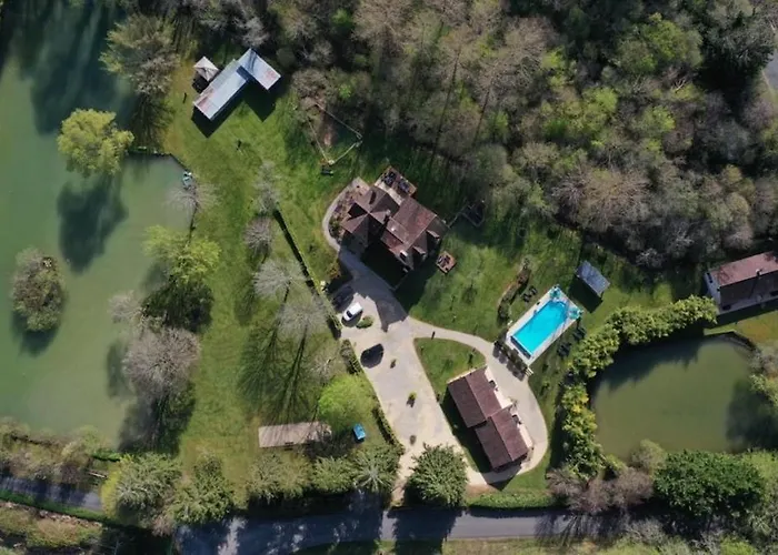 بيت للعطل Chataignier Mas Du Ponteil